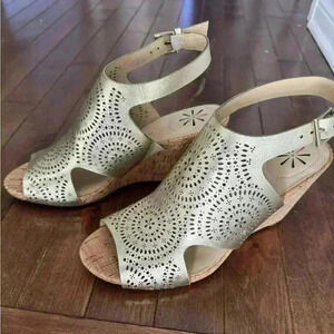 Issac Mizrahi gold  wedge sandals